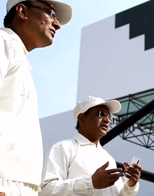 化粧品の拡充とグローバル展開